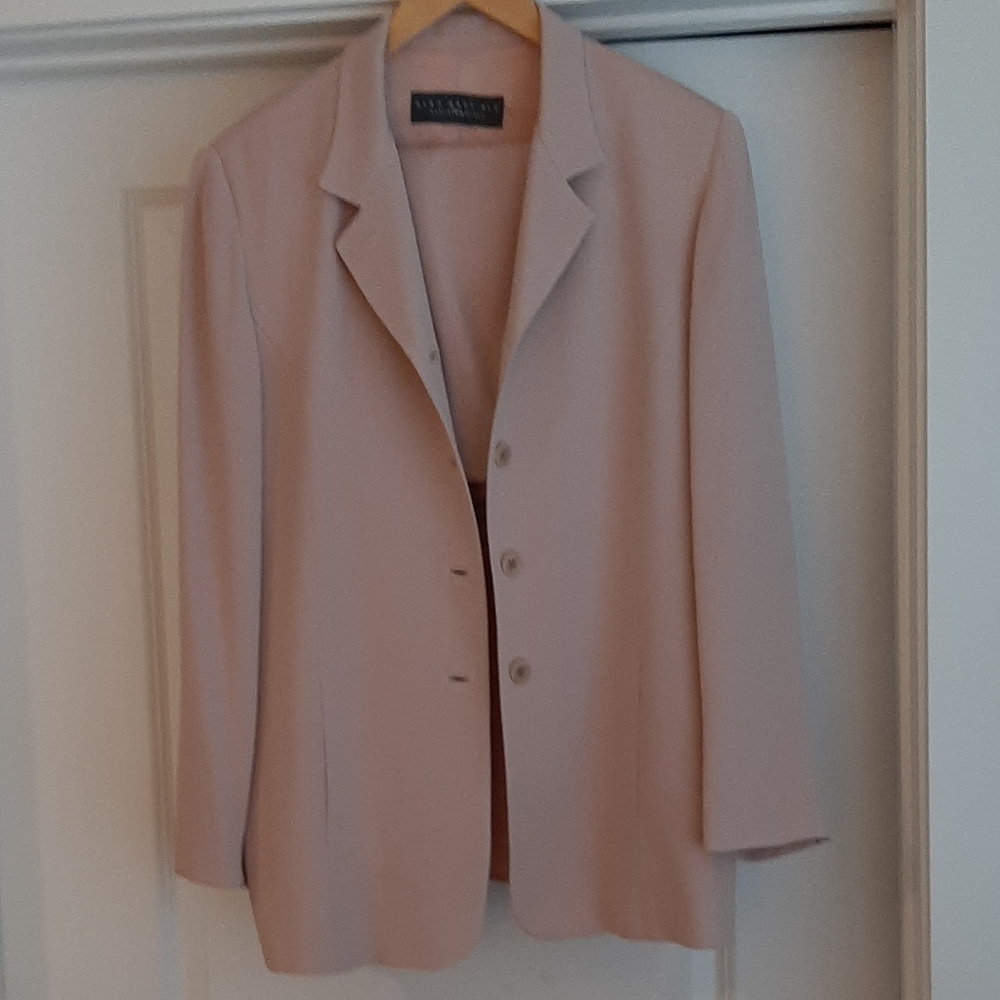 Garfield Mark's 2 PC jacket and skirt suit, Sz 14